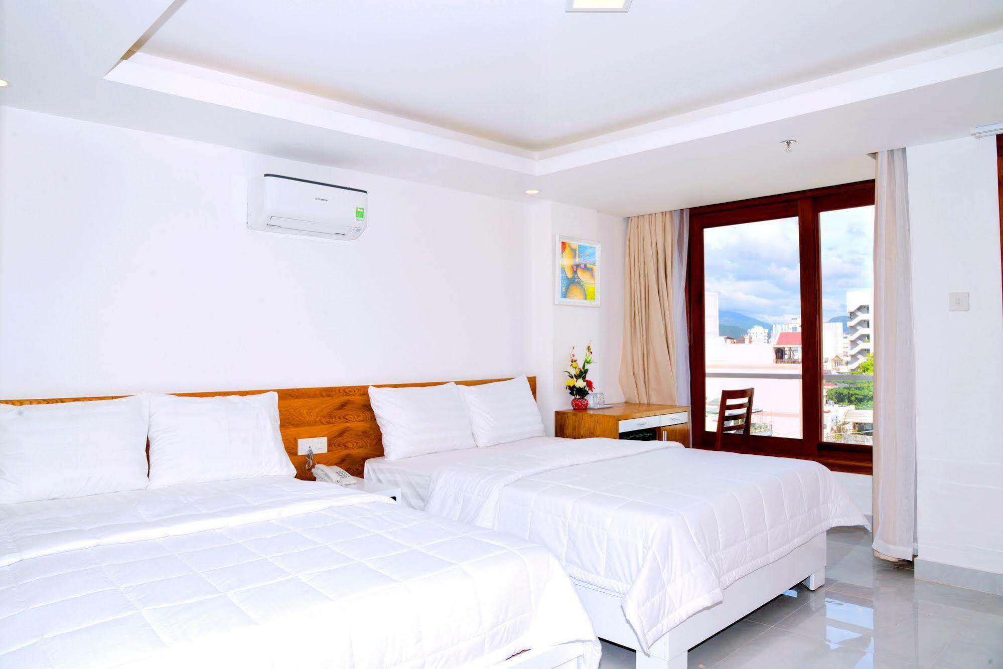 New Century Hotel Να Τρανγκ Εξωτερικό φωτογραφία